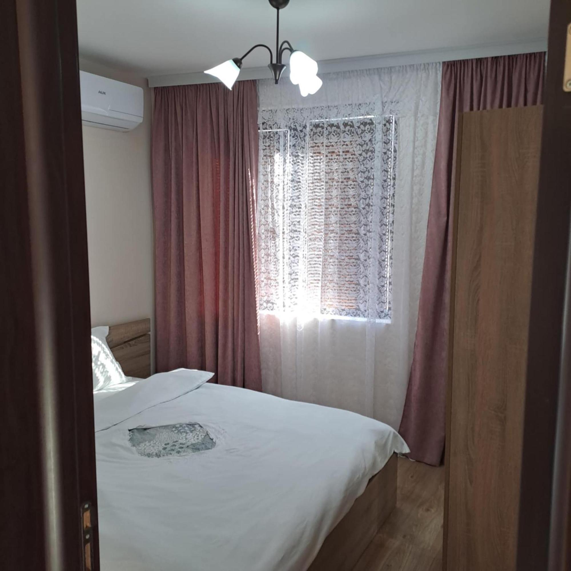 Апартамент Амира 3 Balchik Exterior photo