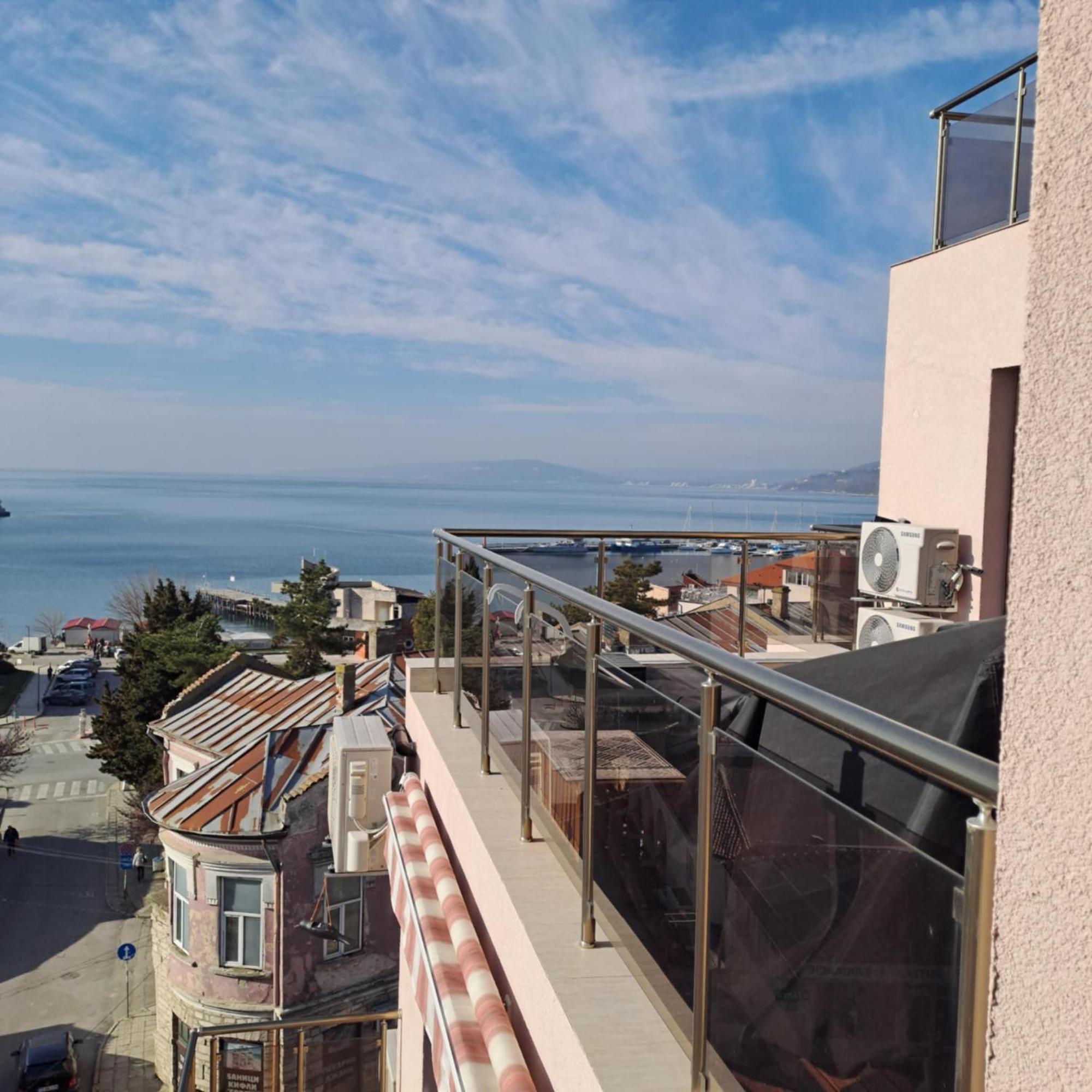 Апартамент Амира 3 Balchik Exterior photo
